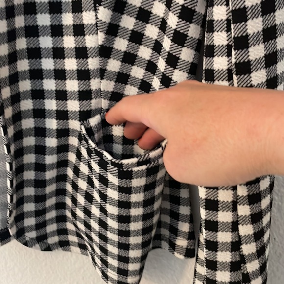 #41 Checkered Blazer - Picture 3 of 4